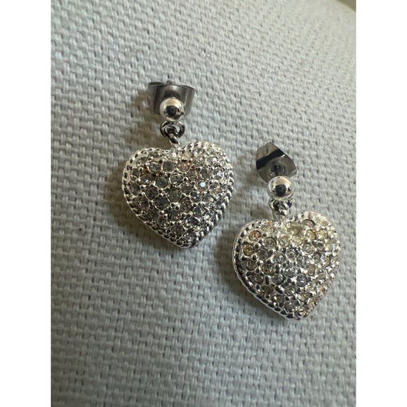 Heart Pavé Pendant Necklace and Stud Earring Set - Silver - Picture 3 of 5